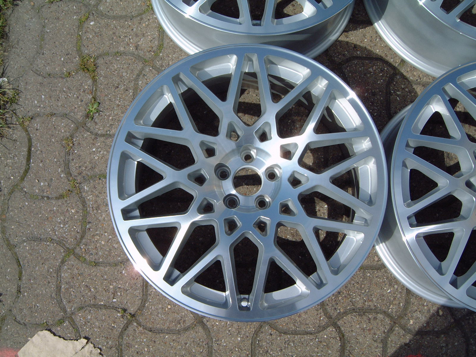 NEW 19  DARE LG2 ALLOY WHEELS IN SILVER WITH FULL POLISHED FACE ET35 OR ET45